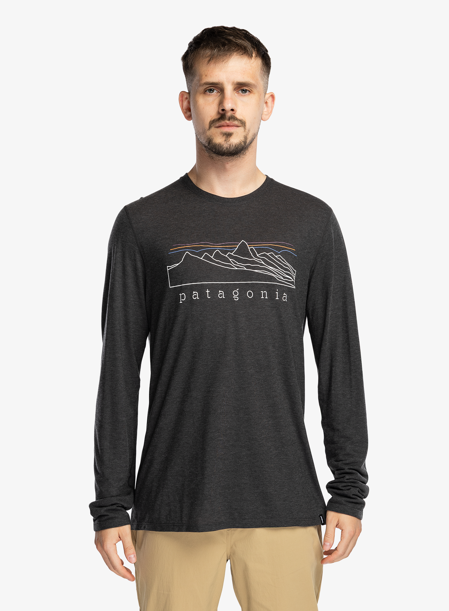PatagoniaLSCapCoolTrailShirtStratapeaks_inkblack_fw26_199346526890_1_003.webp