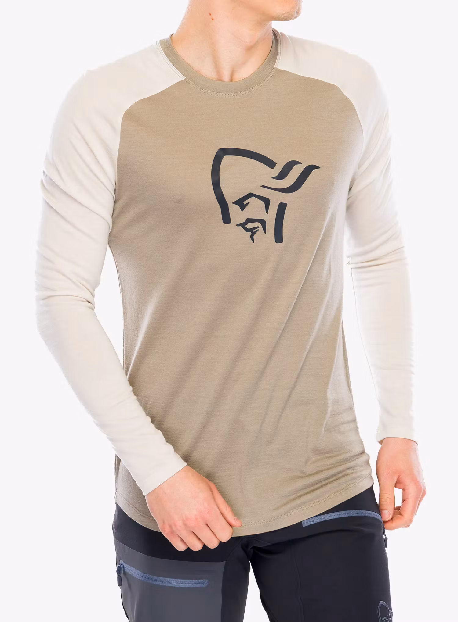 NorronaFemundPureullLongSleeve_wintertwi7042698506757a.webp