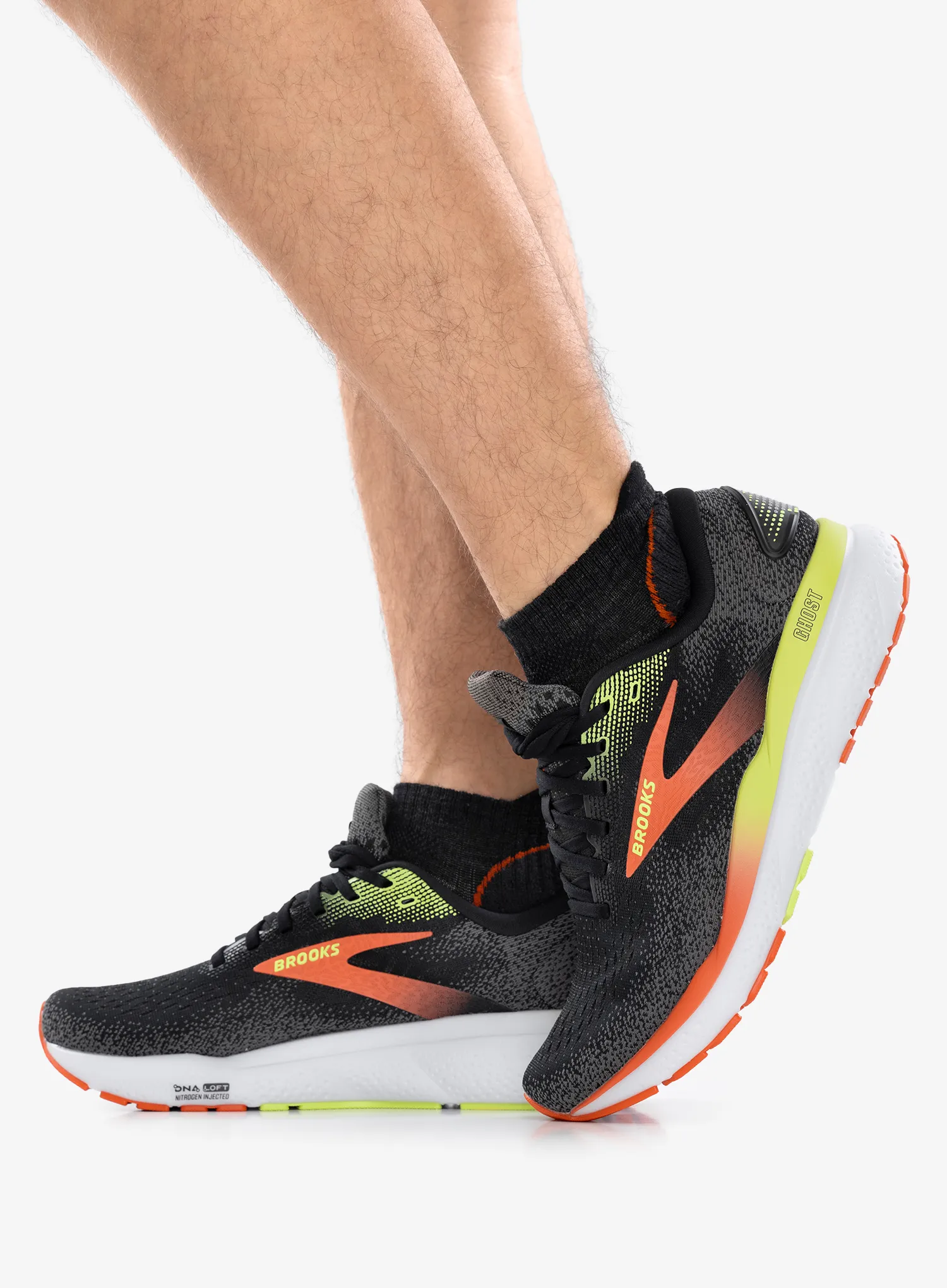 Brooks Ghost 16 Férfi futócipő - black/mandarin red/green