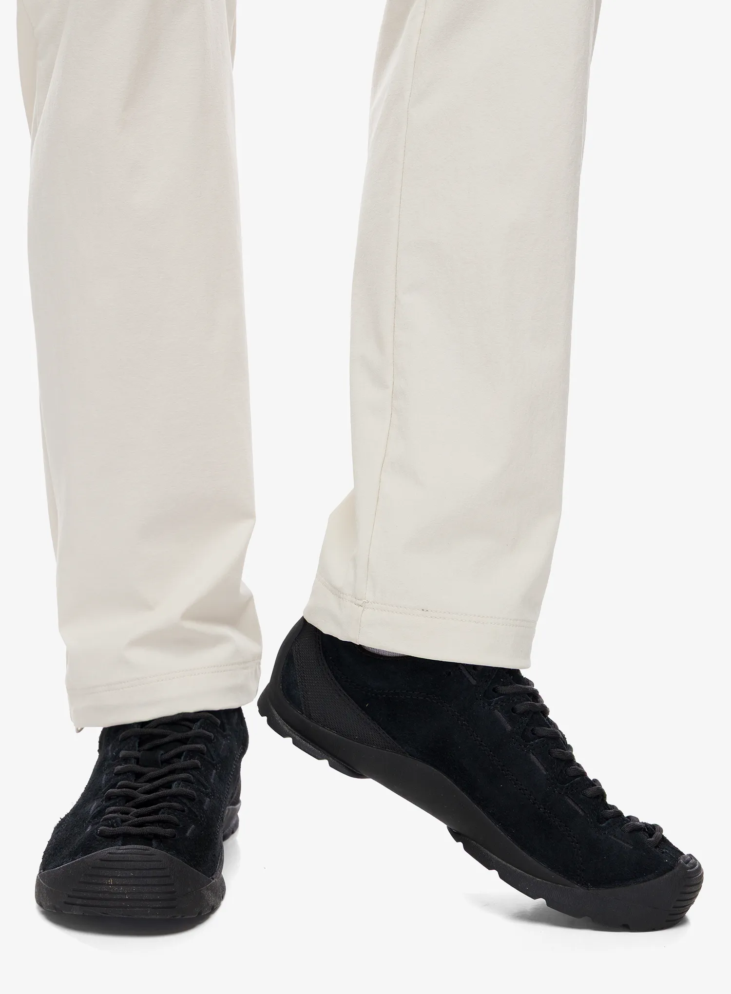 Keen Jasper Női cipő - hairy black