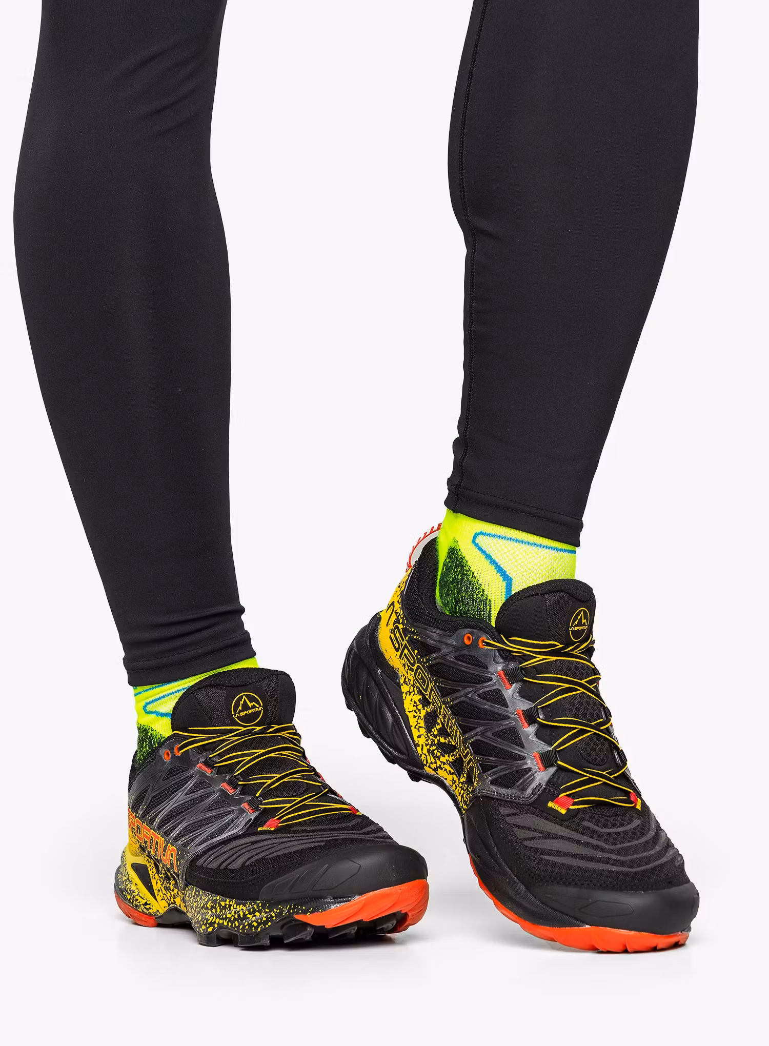 La Sportiva Akasha II Férfi Terepfutó Cipő - black/yellow