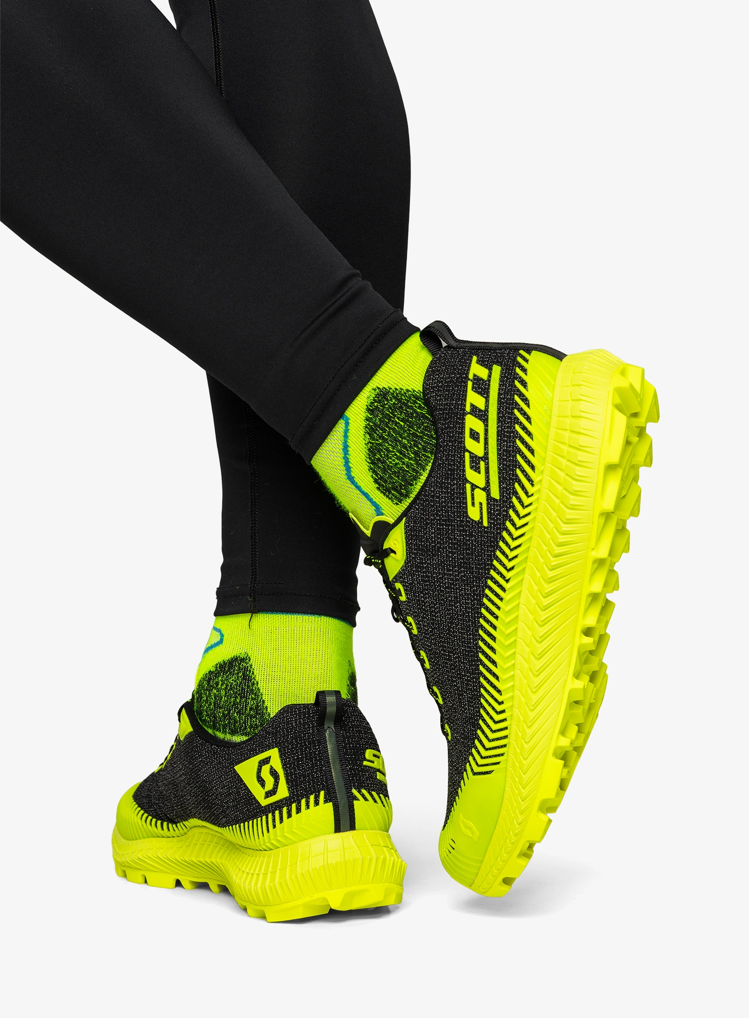 SCOTT Supertrac Ultra RC Terepfutó Cipő - black/yellow
