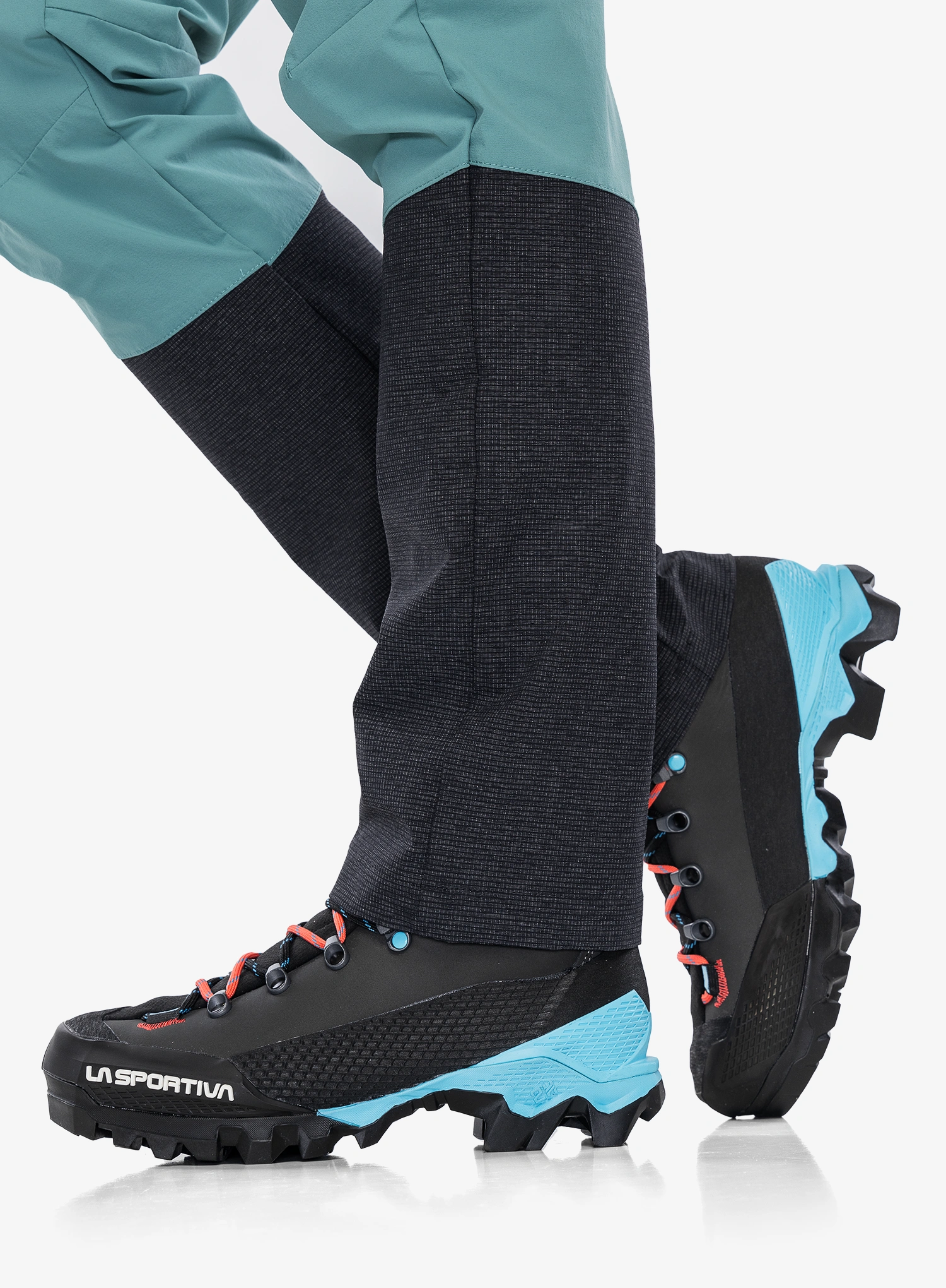 La Sportiva Aequilibrium LT GTX Női túracipő - hibiscus/black