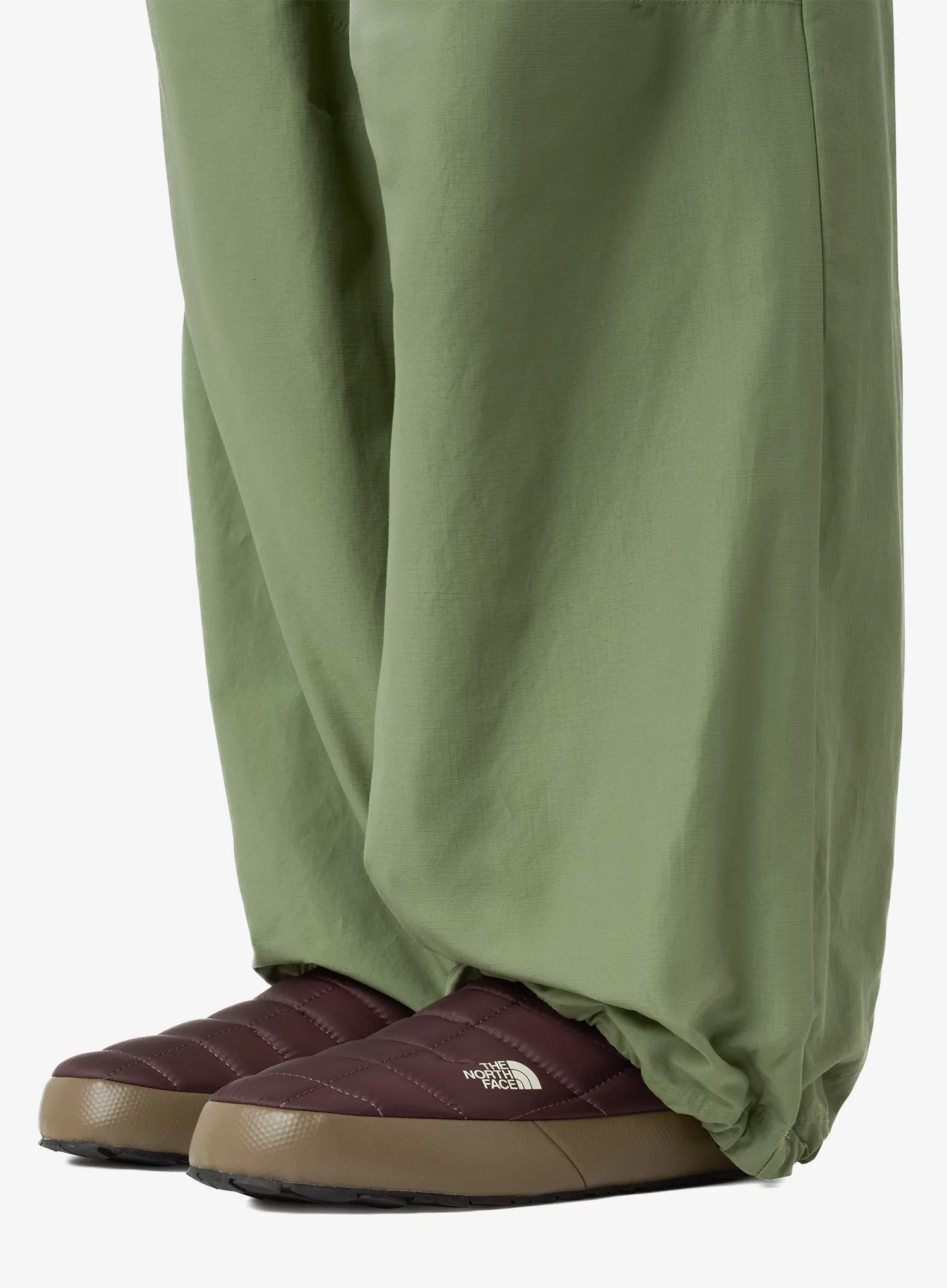 The North Face ThermoBall Traction Mule V Női bélelt papucs - tawny quartz/mocha brown
