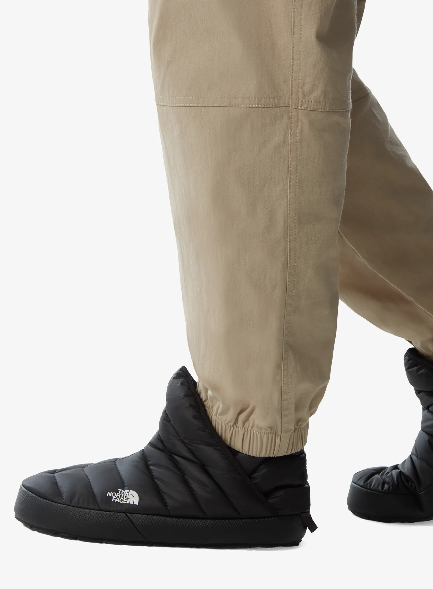 The North Face ThermoBall Traction Bootie Bélelt Mamusz - black/white