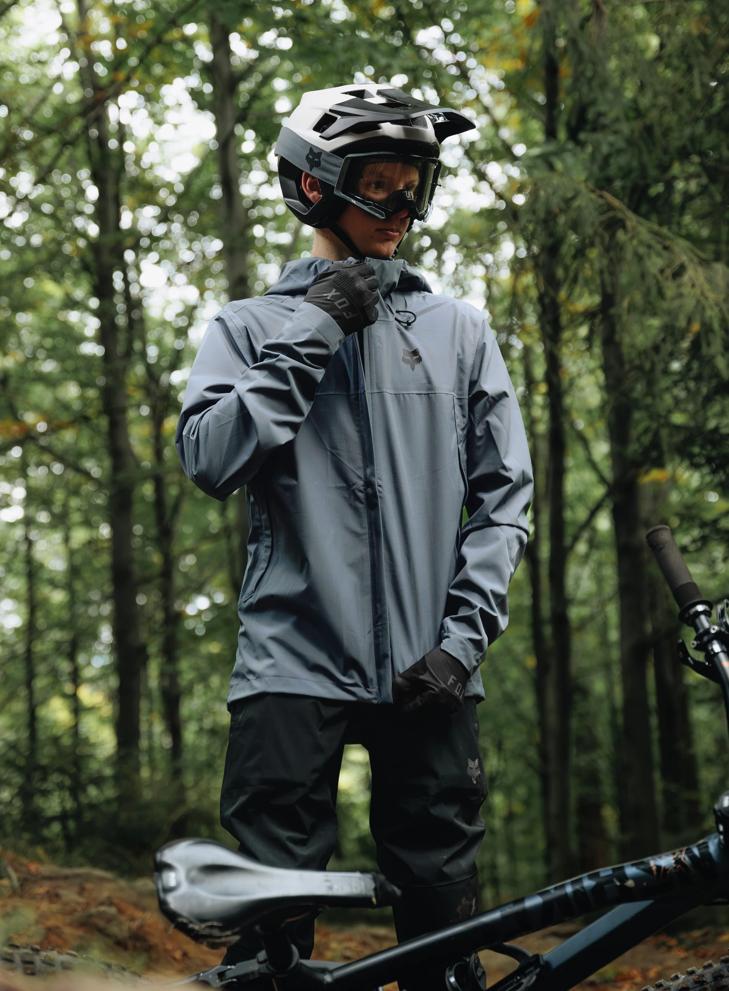 Fox Ranger 2.5L Water Jacket Női kerékpáros kabát - graphite/graphite