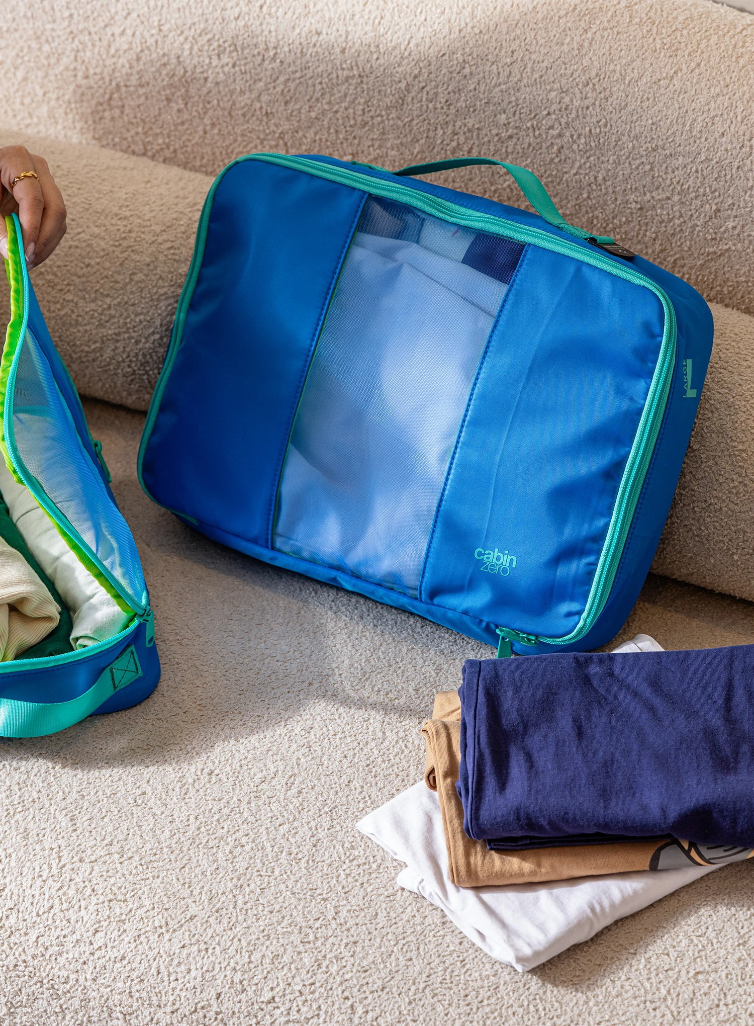 CabinZero Lux Packing Cube Large 11.5 L Csomagrendszerező - capri blue