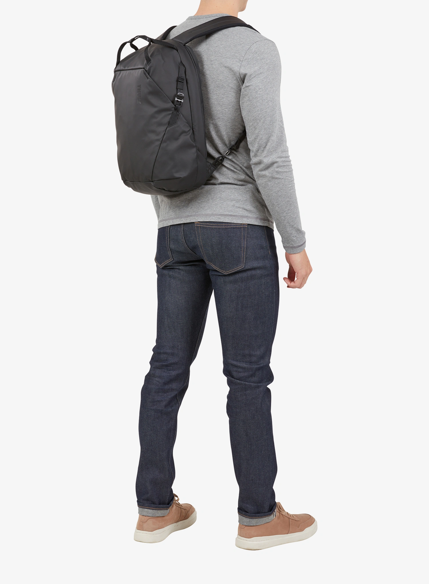 Thule Tact Backpack 16 L Lopásgátló hátizsák - black/black