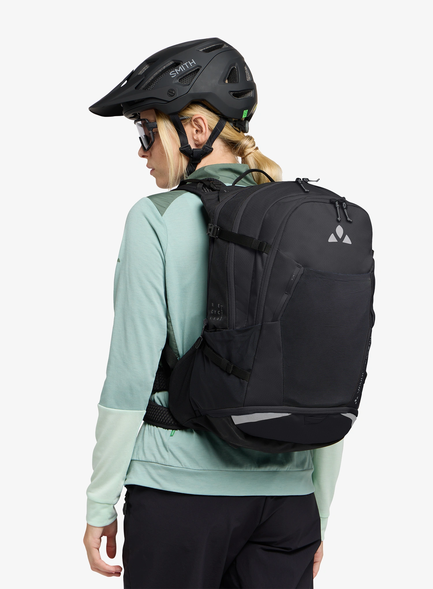 Vaude Bike Alpin 23+5 Női hátizsák - black