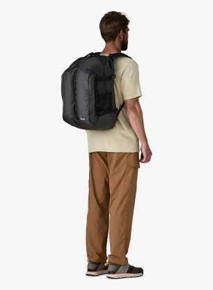 Patagonia Refugio Day Pack 32L Városi hátizsák - black