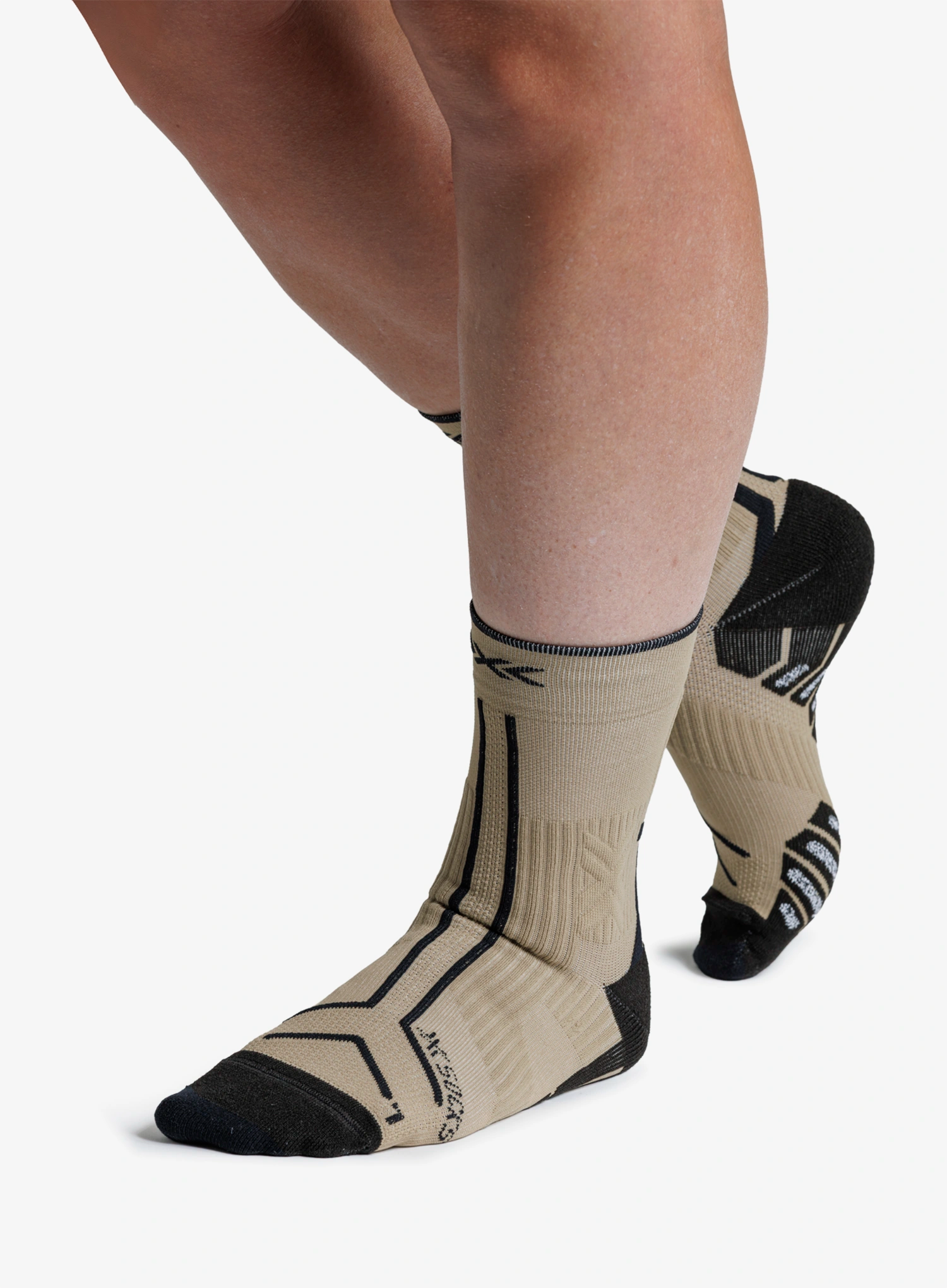 X-Socks Trailrun Terraskin Expert Crew Futózokni - sand/dark sand