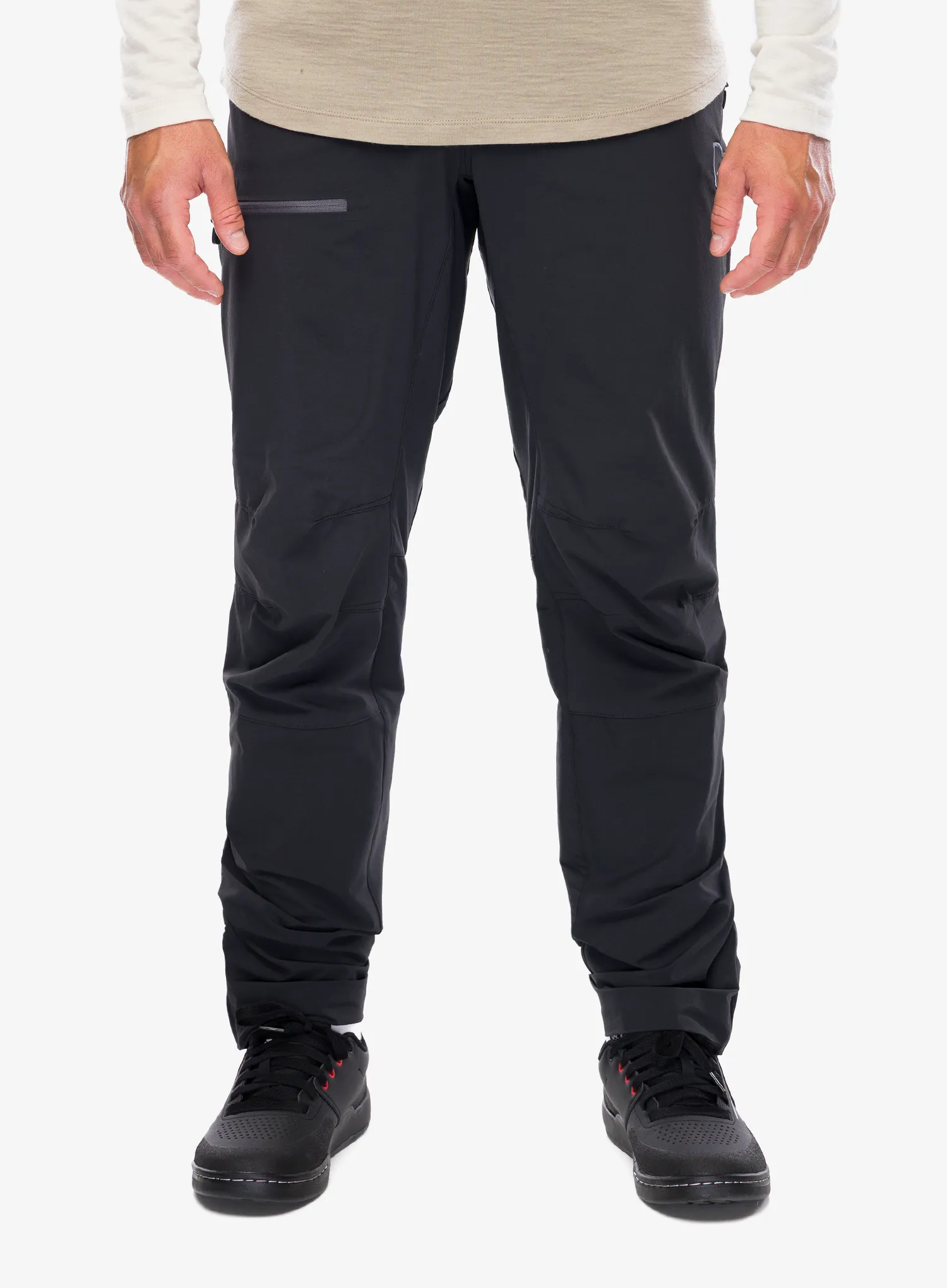 NorronaFjoraFlex1Pants_caviarblack_ss26_077.webp