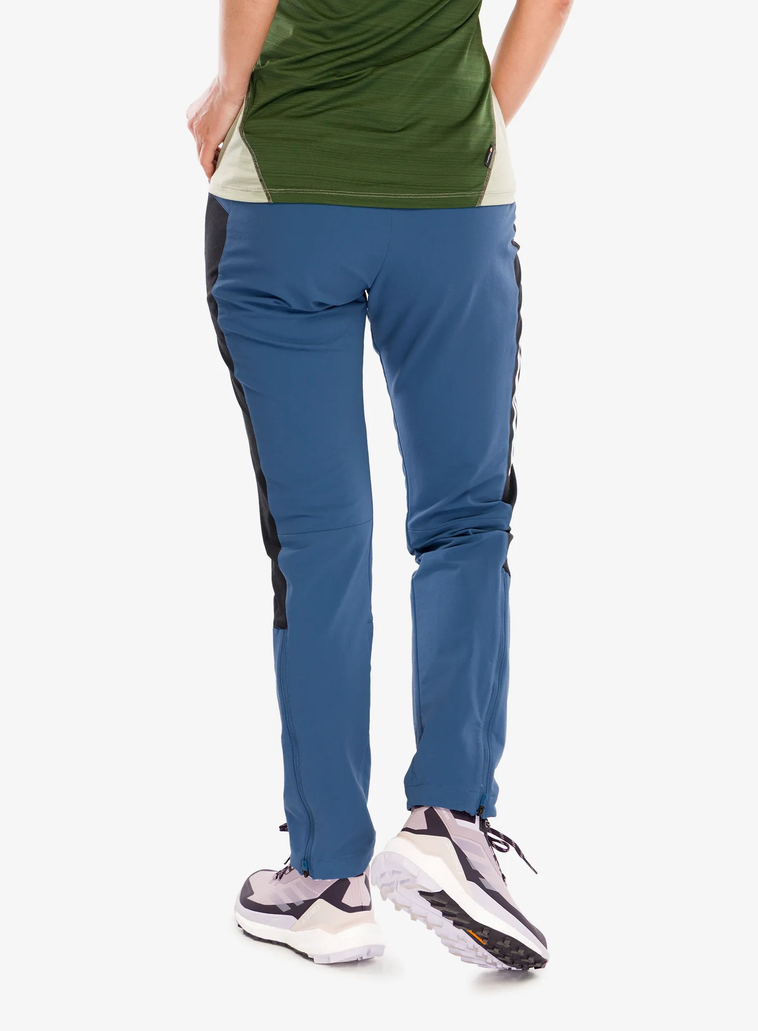 adidas TERREX Techrock Mountaineering Pants Női Softshell Nadrág - wonder steel