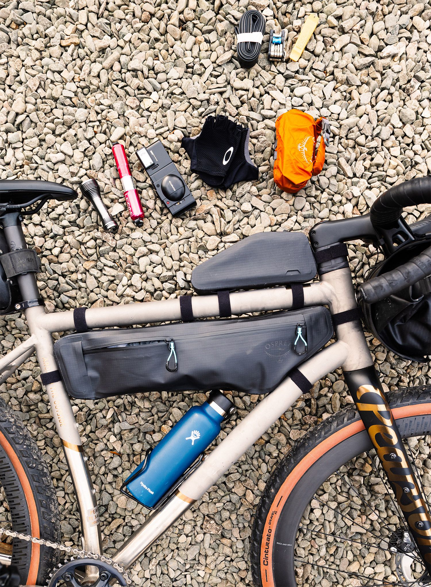 Osprey Escapist Frame Bag L Kerékpár táska vázra - black